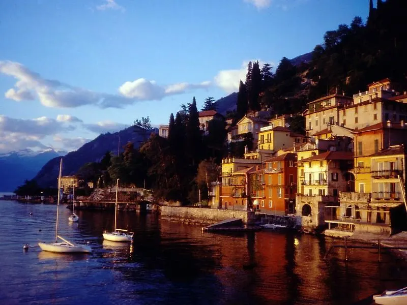 Anna & Caterina House Apartment Varenna