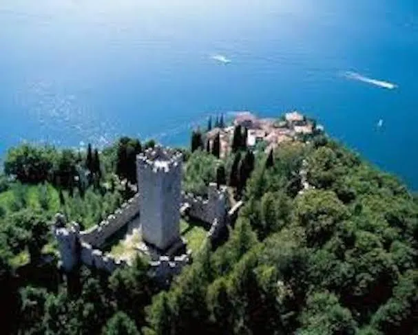Anna & Caterina House Apartment Varenna Italy